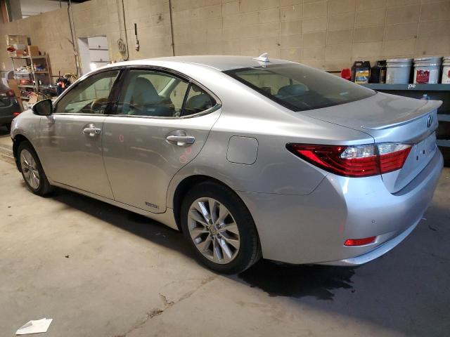 JTHBW1GG9D2007666 - 2013 LEXUS ES 300H SILVER photo 2