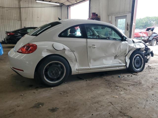 3VWJP7AT3DM632041 - 2013 VOLKSWAGEN BEETLE WHITE photo 3