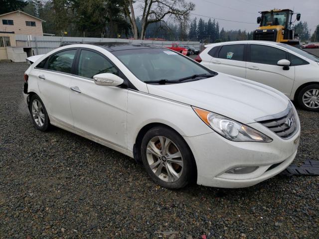 5NPEC4AC1CH419253 - 2012 HYUNDAI SONATA SE WHITE photo 4