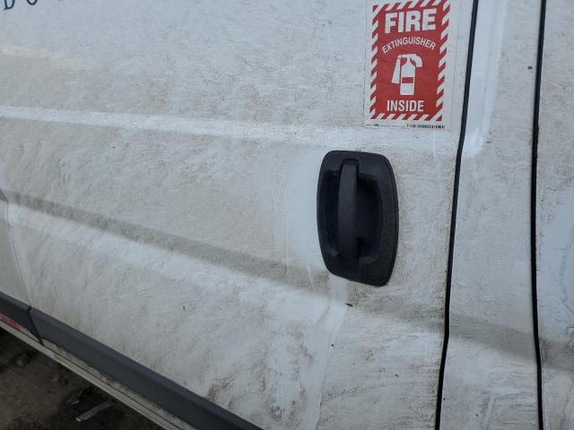 3C6URVJG8GE137602 - 2016 RAM PROMASTER 3500 HIGH თეთრი ფოტო 10