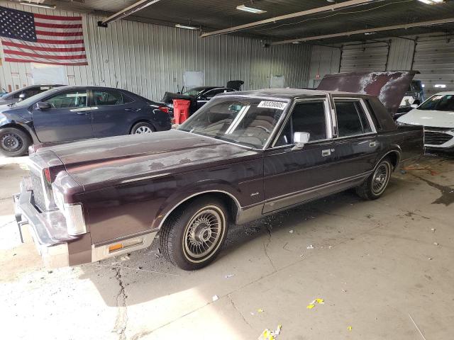 1988 LINCOLN TOWN CAR SIGNATURE, 
