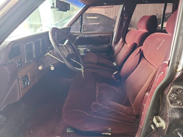 1LNBM82F6JY799312 - 1988 LINCOLN TOWN CAR SIGNATURE BURGUNDY photo 7