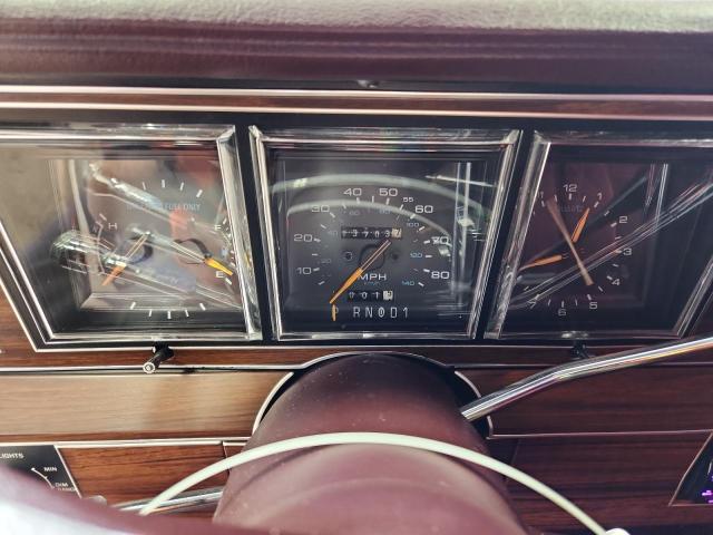 1LNBM82F6JY799312 - 1988 LINCOLN TOWN CAR SIGNATURE BURGUNDY photo 9