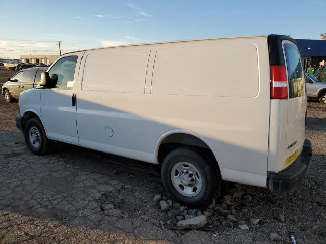 1GCWGAFP1M1301490 - 2021 CHEVROLET EXPRESS G2 WHITE photo 2