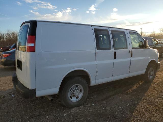 1GCWGAFP1M1301490 - 2021 CHEVROLET EXPRESS G2 WHITE photo 3