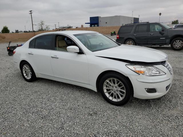 KMHGC4DE2BU136933 - 2011 HYUNDAI GENESIS 3.8L WHITE photo 4