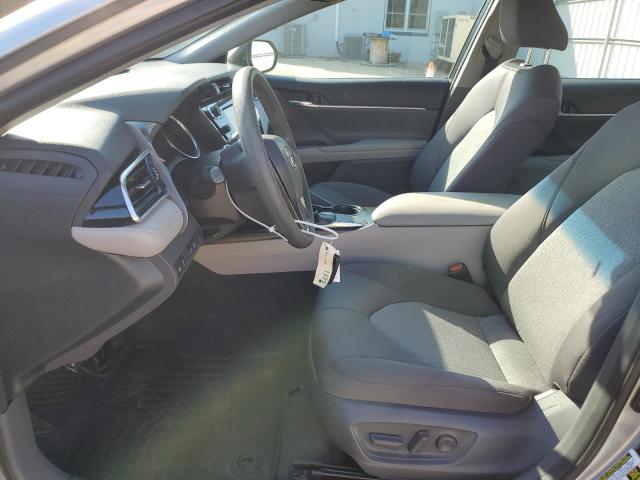 4T1B11HK1JU063812 - 2018 TOYOTA CAMRY L SILVER photo 7