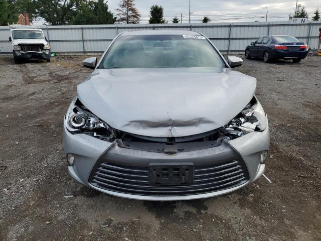 4T4BF1FK1FR496645 - 2015 TOYOTA CAMRY LE SILVER photo 5