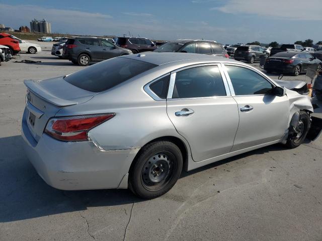 1N4AL3AP5FN305312 - 2015 NISSAN ALTIMA 2.5 SILVER photo 3