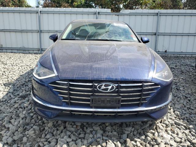 5NPEG4JA1NH148068 - 2022 HYUNDAI SONATA SE ლურჯი ფოტო 5