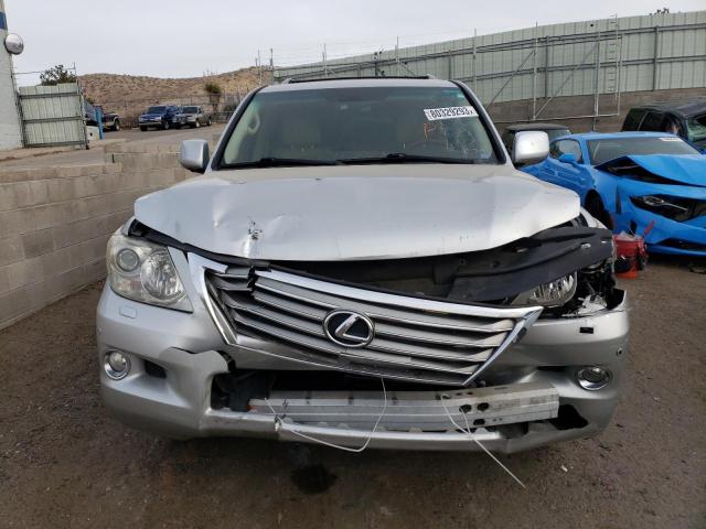 JTJHY00W584017619 - 2008 LEXUS LX 570 SILVER photo 5