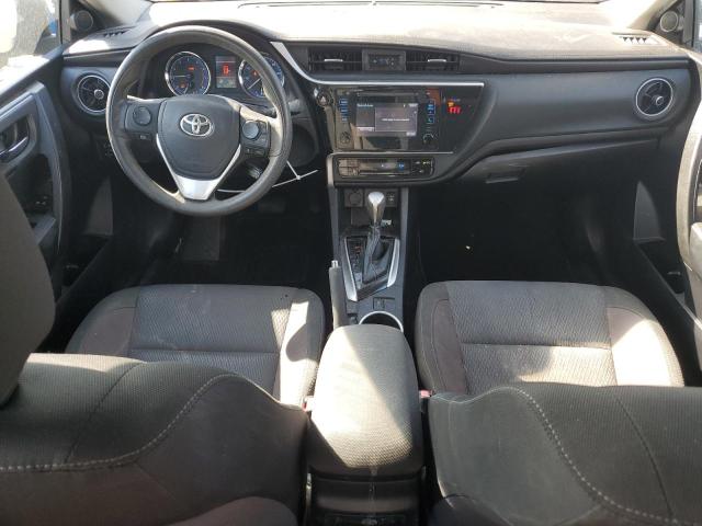 2T1BURHE9JC037024 - 2018 TOYOTA COROLLA L Grafit foto 8