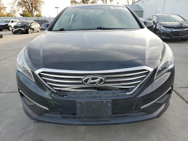 5NPE24AF2GH407390 - 2016 HYUNDAI SONATA SE BLACK photo 5