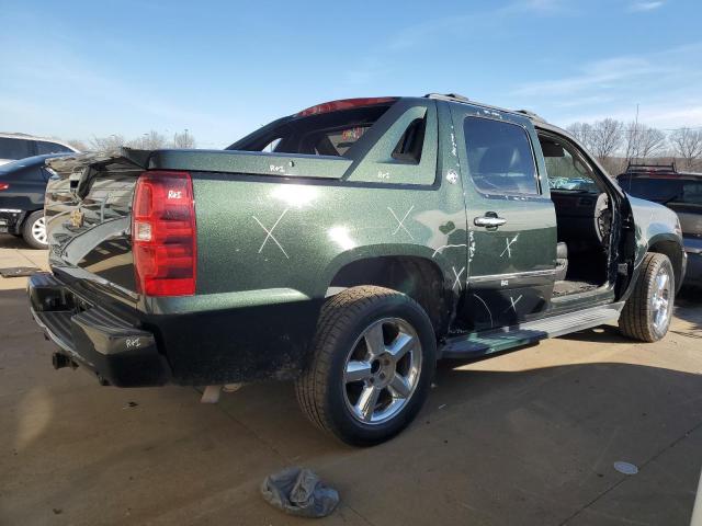 3GNTKGE7XDG255415 - 2013 CHEVROLET AVALANCHE LTZ GREEN photo 3