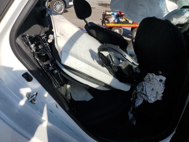 3KPC24A34JE006786 - 2018 HYUNDAI ACCENT SE 白色 照片 10