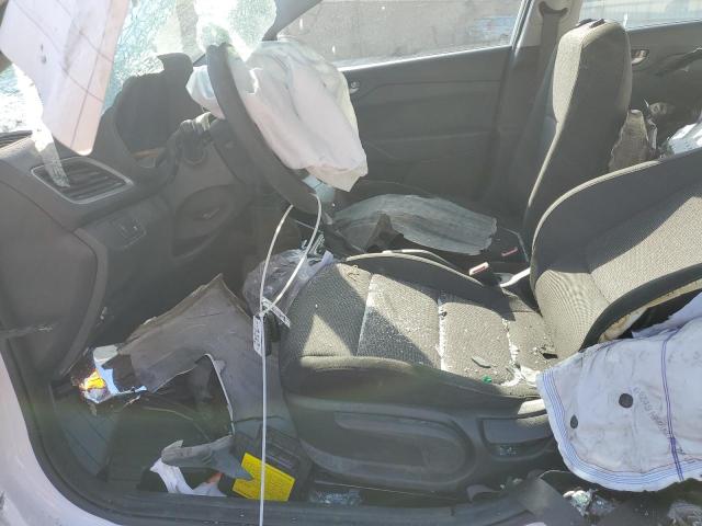 3KPC24A34JE006786 - 2018 HYUNDAI ACCENT SE 白色 照片 7