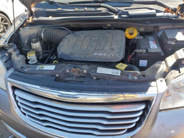 2C4RC1BG9ER343322 - 2014 CHRYSLER TOWN & COU TOURING SILVER photo 12