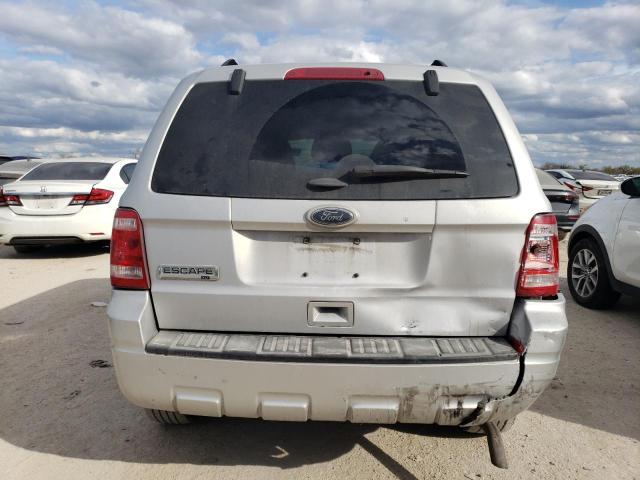 1FMCU9D79BKA76185 - 2011 FORD ESCAPE XLT SILVER photo 6