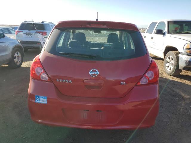 3N1BC1CPXAL397299 - 2010 NISSAN VERSA S RED photo 6