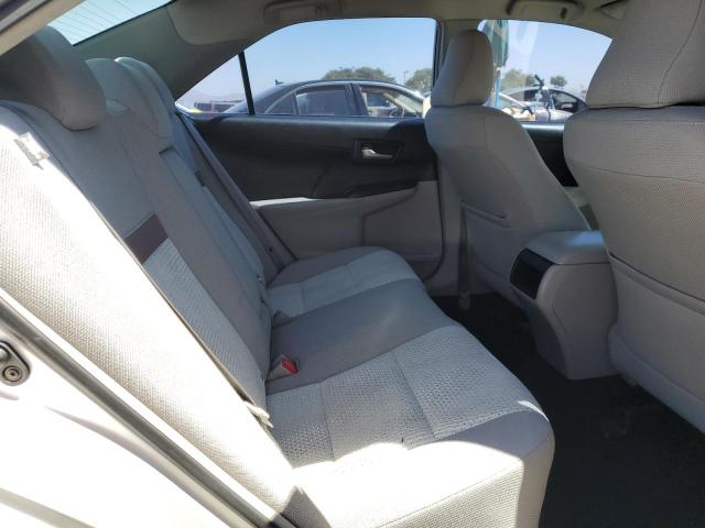 4T1BF1FK9EU851778 - 2014 TOYOTA CAMRY L 银色 照片 10