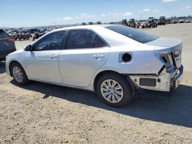 4T1BF1FK9EU851778 - 2014 TOYOTA CAMRY L 银色 照片 2