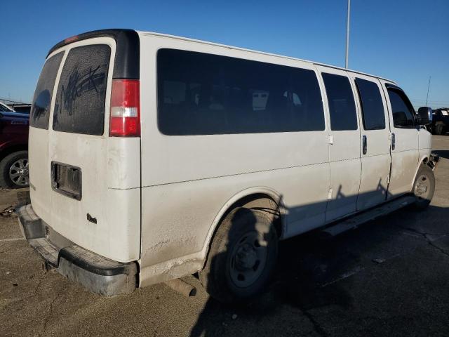 1GAZGPFG5H1217834 - 2017 CHEVROLET EXPRESS G3 LT WHITE photo 3