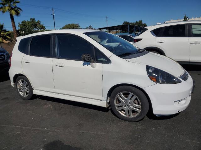 JHMGD38617S019375 - 2007 HONDA FIT S WHITE photo 4