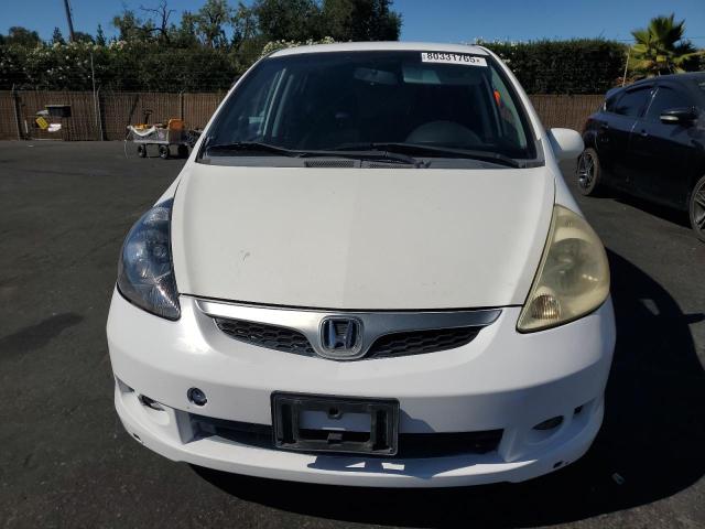 JHMGD38617S019375 - 2007 HONDA FIT S WHITE photo 5