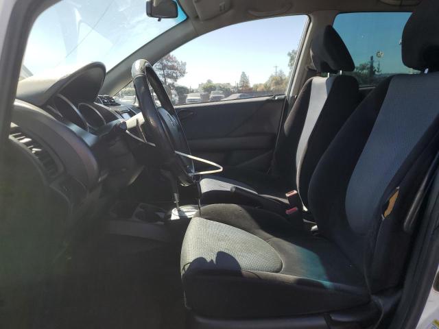 JHMGD38617S019375 - 2007 HONDA FIT S WHITE photo 7