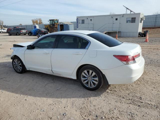 1HGCP2F75CA012816 - 2012 HONDA ACCORD EX WHITE photo 2