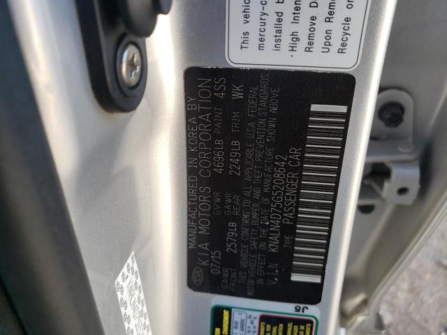 KNALN4D75G5208642 - 2016 KIA CADENZA LUXURY SILVER photo 12