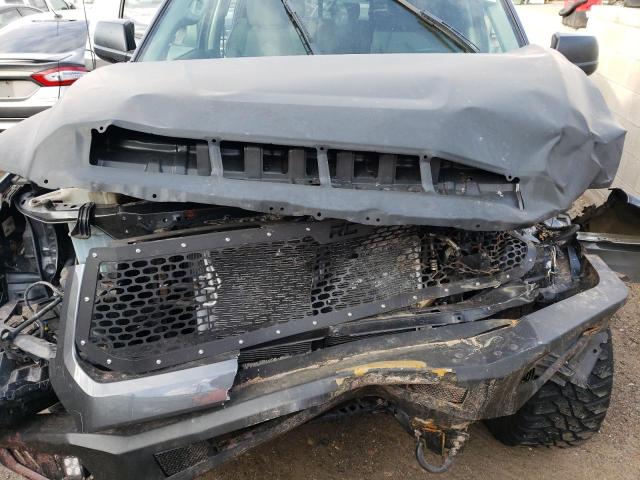 5TFUW5F14FX450845 - 2015 TOYOTA TUNDRA DOUBLE CAB SR/SR5 GRAY photo 11