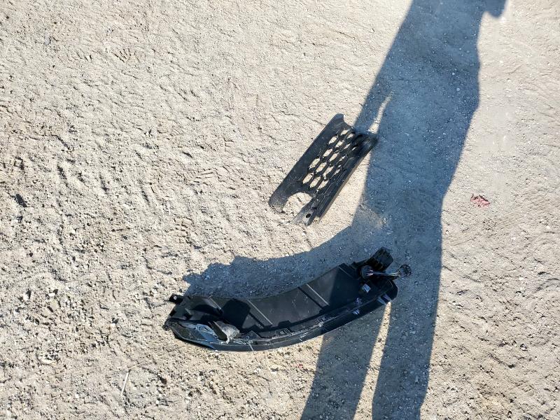 JA4J3VA88RZ073021 - 2024 MITSUBISHI OUTLANDER SE SILVER photo 13