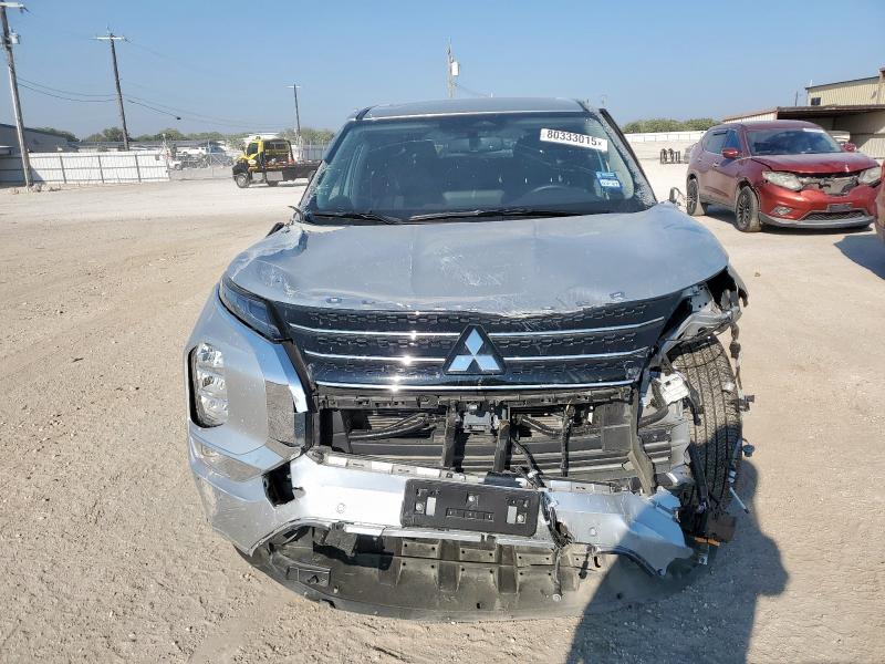 JA4J3VA88RZ073021 - 2024 MITSUBISHI OUTLANDER SE SILVER photo 5