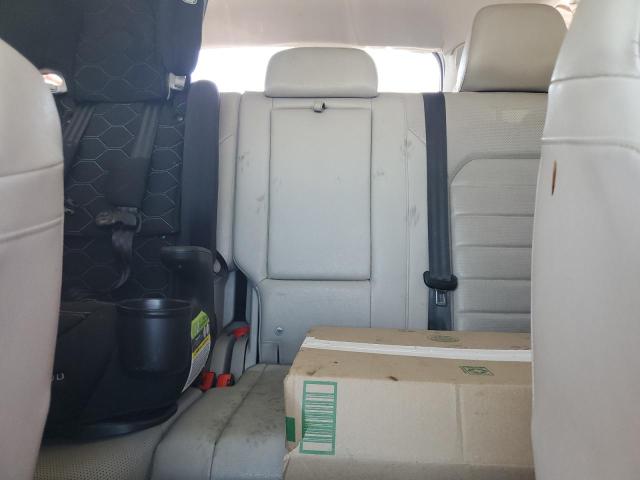 1V2NR2CA7JC514549 - 2018 VOLKSWAGEN ATLAS SEL PREMIUM أبيض صورة 10