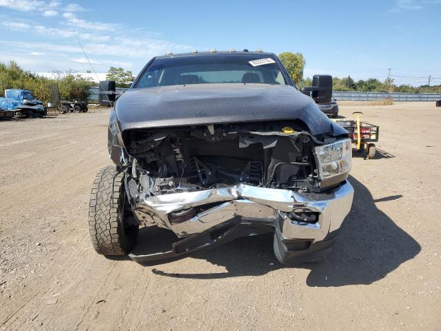 3C6UR5CJ6JG388011 - 2018 RAM 2500 ST CHARCOAL photo 5