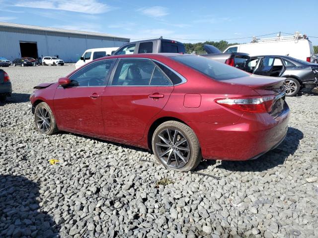 4T1BF1FK8HU778052 - 2017 TOYOTA CAMRY LE 红色 照片 2