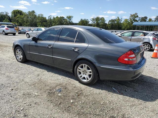 WDBUF65J94A593389 - 2004 MERCEDES-BENZ E 320 CHARCOAL photo 2