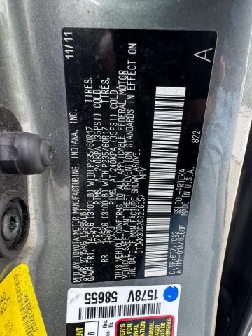 5TDKK3DC2CS206057 - 2012 TOYOTA SIENNA LE GREEN photo 13