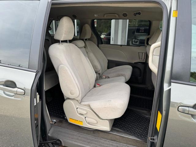 5TDKK3DC2CS206057 - 2012 TOYOTA SIENNA LE GREEN photo 6