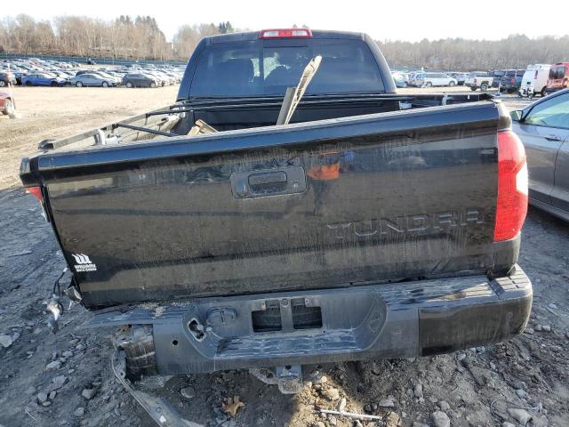 5TFUY5F17JX723246 - 2018 TOYOTA TUNDRA DOUBLE CAB SR/SR5 BLACK photo 6