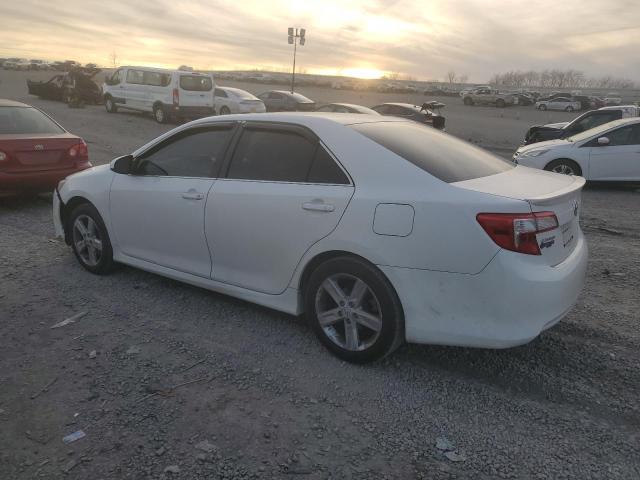 4T1BF1FK8DU642210 - 2013 TOYOTA CAMRY L WHITE photo 2