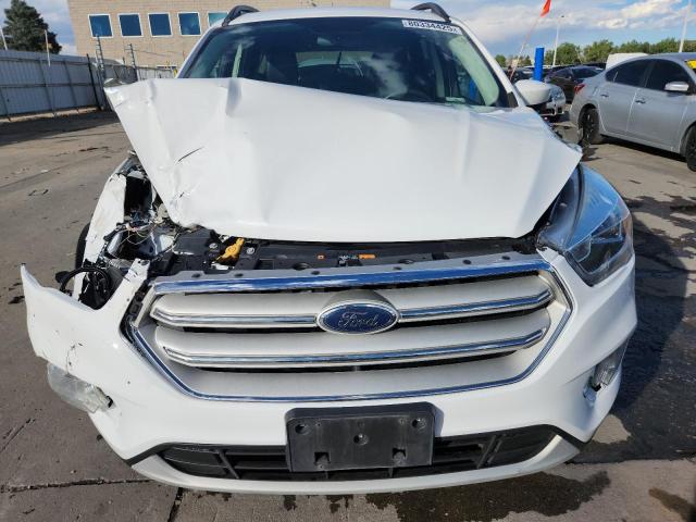 1FMCU9HDXJUC35136 - 2018 FORD ESCAPE SEL WHITE photo 5