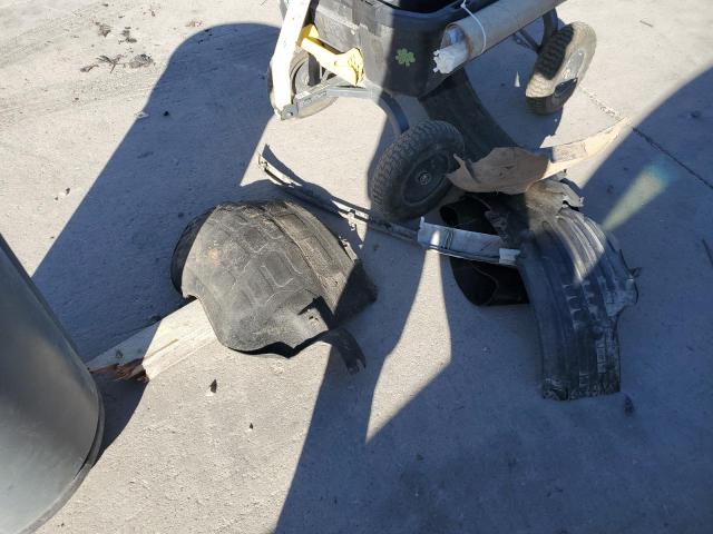 5XXGU4L33JG190862 - 2018 KIA OPTIMA EX WHITE photo 12