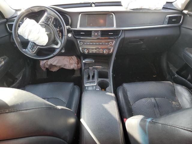 5XXGU4L33JG190862 - 2018 KIA OPTIMA EX WHITE photo 8