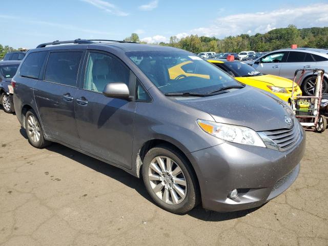 5TDDK3DC9FS122170 - 2015 TOYOTA SIENNA XLE 灰色 照片 4