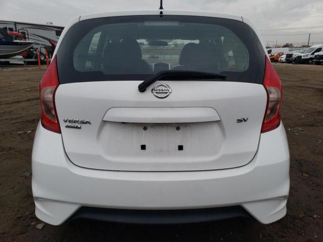 3N1CE2CP7HL370835 - 2017 NISSAN VERSA S WHITE photo 6