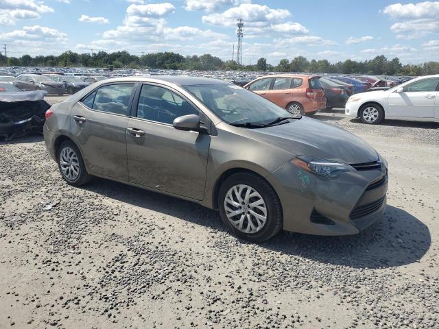 2T1BURHE6JC981993 - 2018 TOYOTA COROLLA L Grau Foto 4