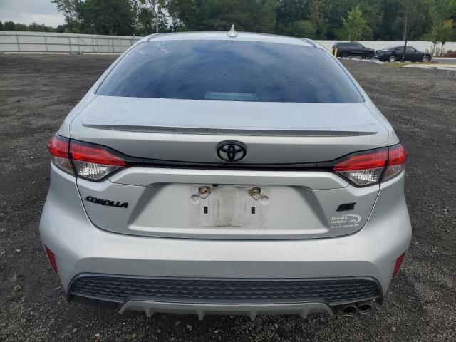 5YFS4RCE3LP036378 - 2020 TOYOTA COROLLA SE 银色 照片 6