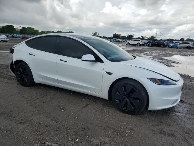 5YJ3E1EA1RF812315 - 2024 TESLA MODEL 3 Սպիտակ լուսանկար 4